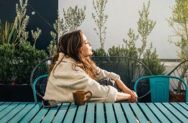 أظهرت دراسة حديثة وجود صلة واضحة بين نقص فيتامين د وضعف الصحة النفسية في دول الخليج العربية